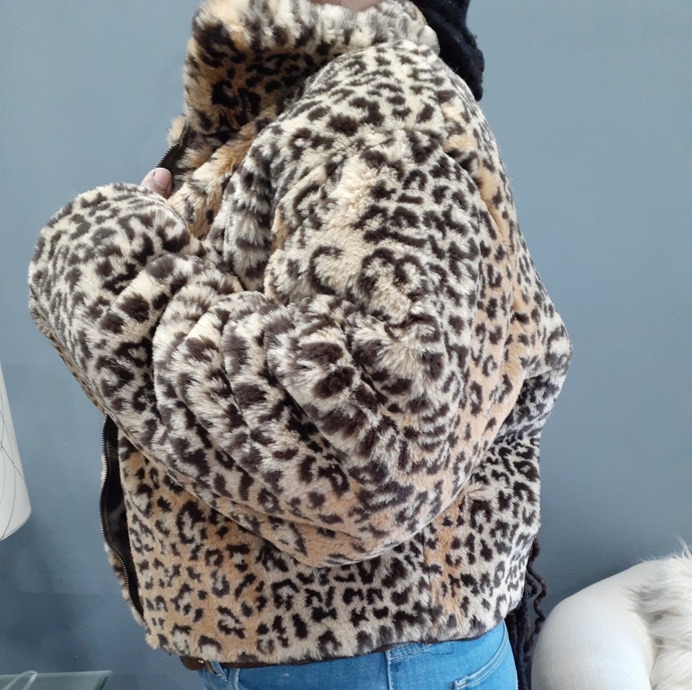 Vtg Joyce Leslie faux fur leopard and leather reversible bomber jacket size S - Picture 2 of 16